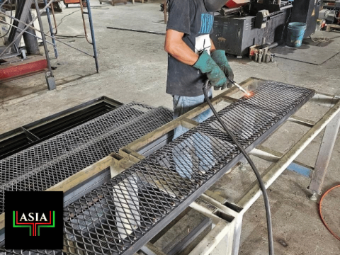 ช่างติดตั้งทางเดินwalkway